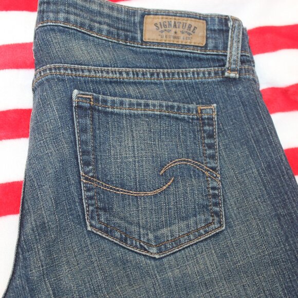 Levi's signature jeans women's low rise boot cut size 10 - Picture 3 of 9